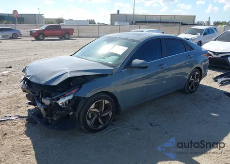 2022 Hyundai Elantra Sel z USA, uszkodzony, nr VIN KMHLN4AG9NU349221